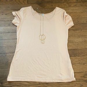 Uniqlo nude color T-shirt